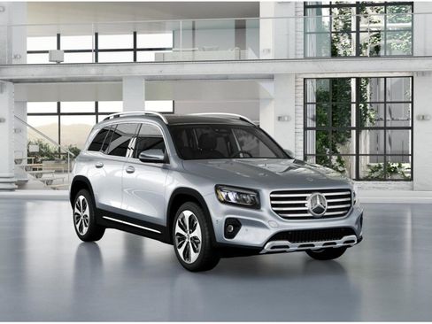 New 2025 Mercedes-Benz GLB 250 4MATIC image 10