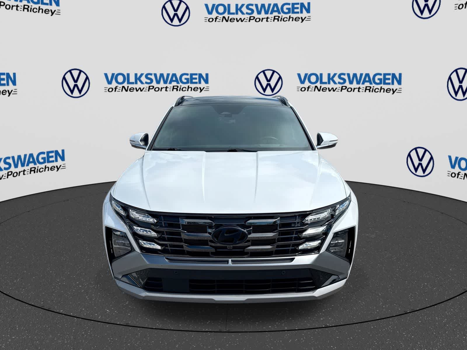 Used 2025 Hyundai Tucson Limited FWD image 17
