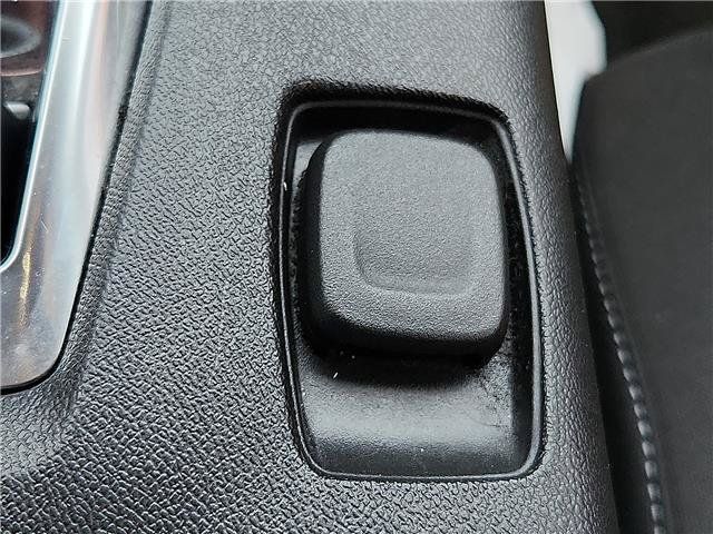 Used 2023 Chevrolet Camaro LT RWD image 19