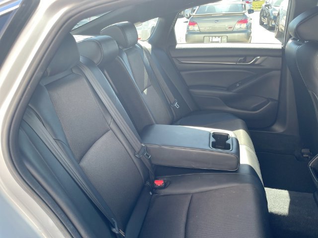 Used 2022 Honda Accord Sport image 13