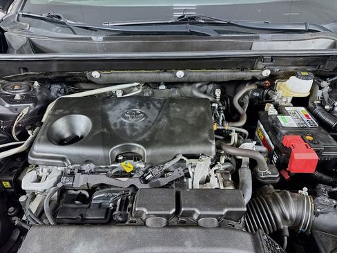 Used 2019 Toyota RAV4 XLE image 35