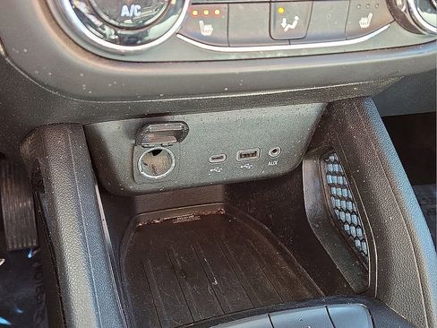 Used 2021 Chevrolet TrailBlazer LT w/ Convenience Package image 30