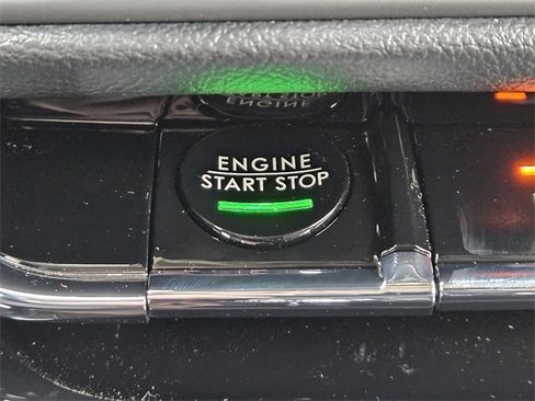 New 2026 Lincoln Corsair Premiere image 20