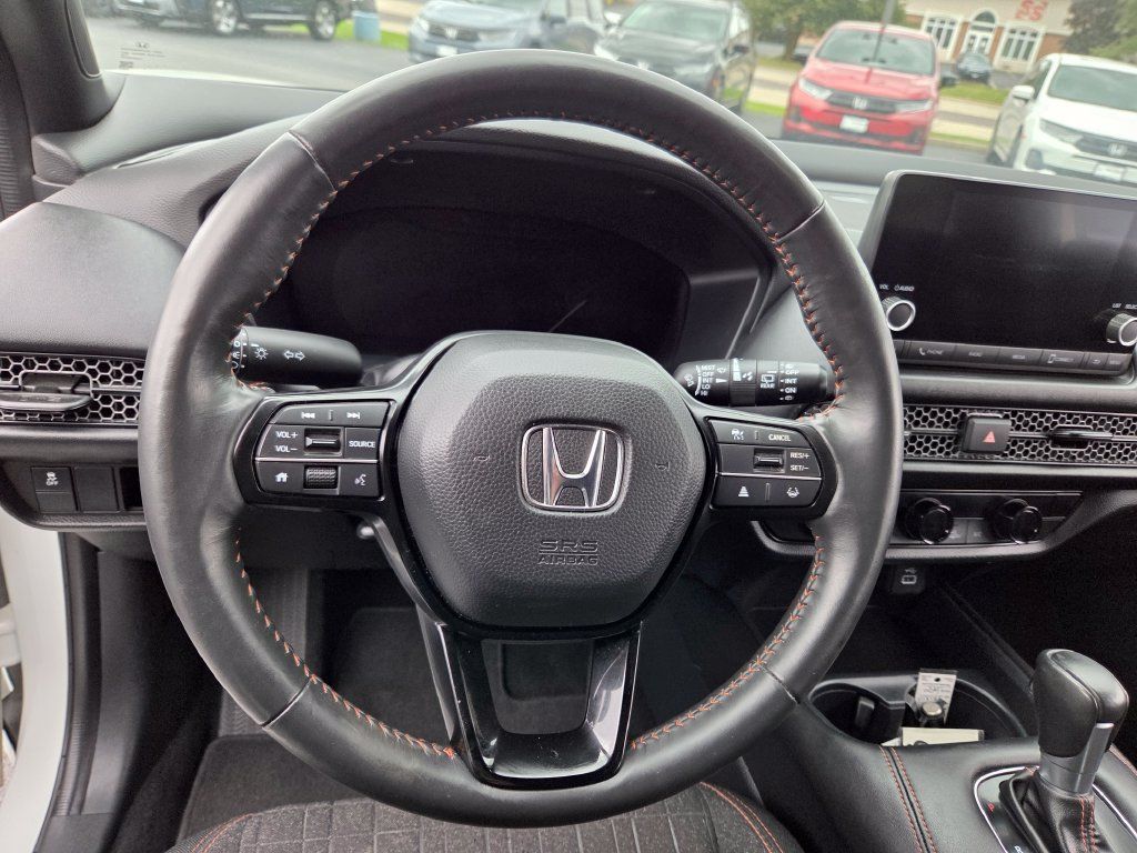 Used 2024 Honda HR-V Sport image 32