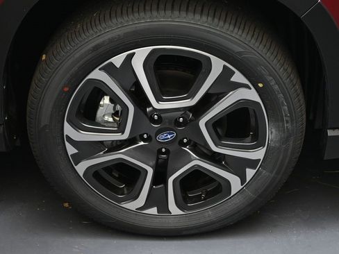 New 2025 Subaru Ascent Touring image 9