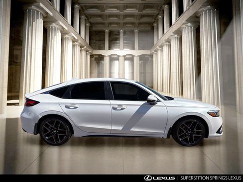 Used 2024 Honda Civic Sport Touring image 3