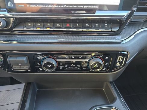 Certified 2025 Chevrolet Silverado 1500 ZR2 w/ Technology Package image 30