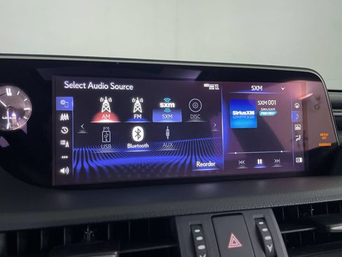 Used 2020 Lexus ES 300h Ultra Luxury w/ Accessory Package 2 FWD image 14