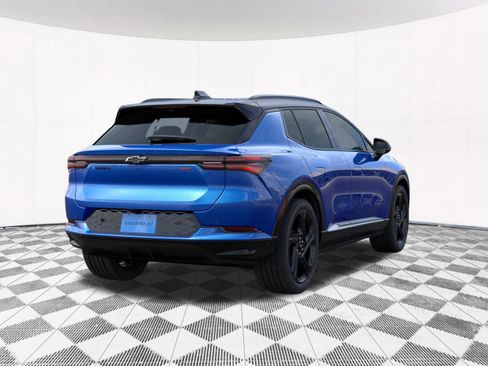 New 2026 Chevrolet Equinox EV RS image 9