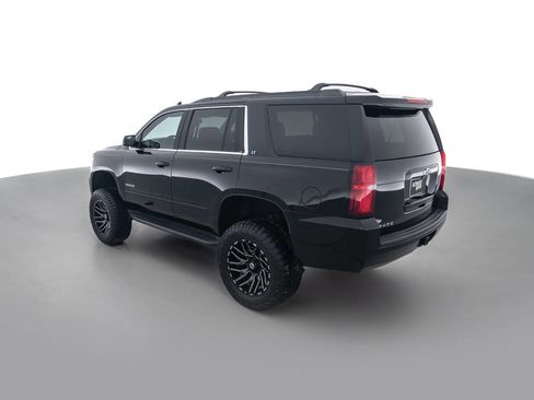 Used 2017 Chevrolet Tahoe LT w/ LT Midnight Edition AWD/4WD image 6