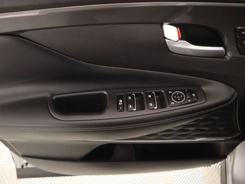 Certified 2023 Hyundai Santa Fe Limited image 17