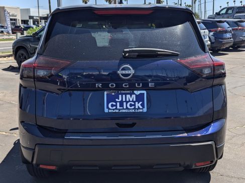 New 2026 Nissan Rogue SV FWD image 3