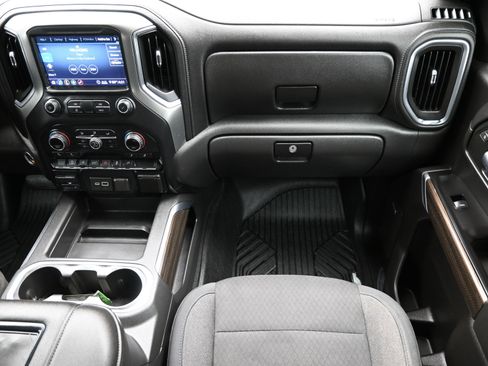 Used 2020 Chevrolet Silverado 1500 RST image 37