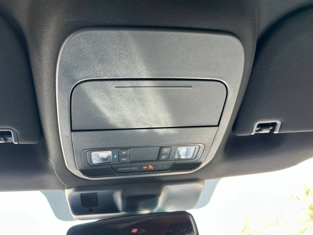 Used 2025 Ford F150 Lariat w/ Bed Utility Package AWD/4WD image 35