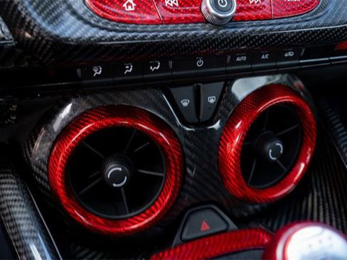 Used 2019 Chevrolet Camaro SS image 40