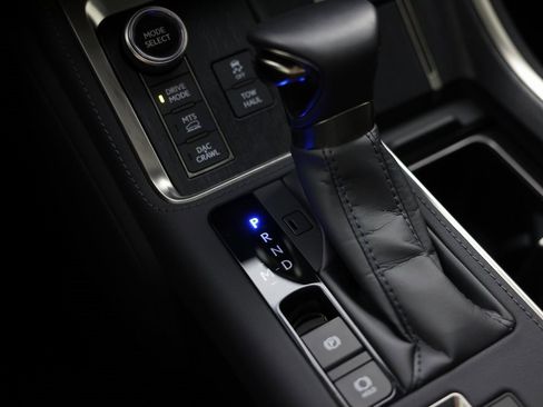 Used 2025 Lexus GX 550 image 27