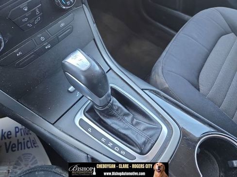Used 2015 Ford Edge SE w/ Cargo Accessory Package AWD/4WD image 36