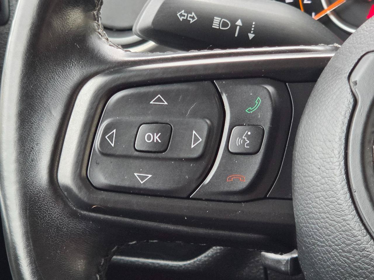 Used 2021 Jeep Wrangler Unlimited Sport AWD/4WD image 19