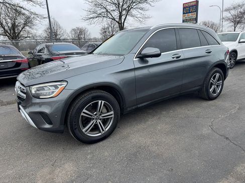 Used 2020 Mercedes-Benz GLC 300 GLC 300 4MATIC Sport Utility 4 w/ Parking Assistance Package image 3