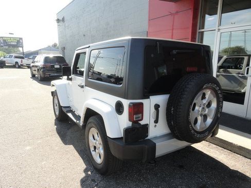 Used 2013 Jeep Wrangler Sahara w/ Dual Top Group AWD/4WD image 3