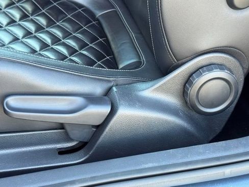 Used 2019 Volkswagen Beetle 2.0T Final Edition SEL image 19