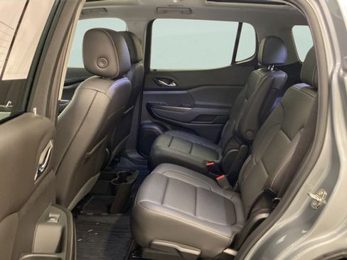Used 2023 GMC Acadia SLT w/ Elevation Edition AWD/4WD image 28
