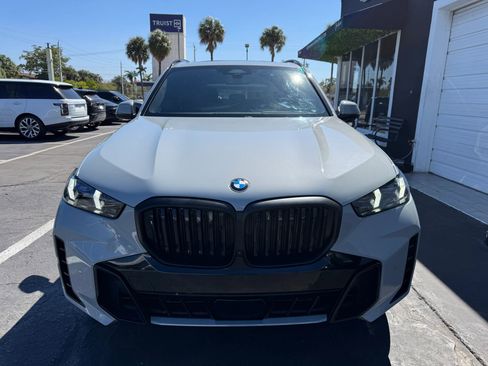 Used 2024 BMW X5 xDrive40i w/ M Sport Package image 5