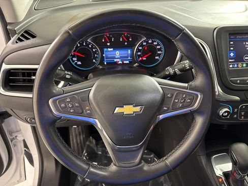 Used 2024 Chevrolet Equinox LT FWD image 29