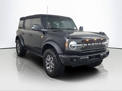 Used 2023 Ford Bronco Badlands AWD/4WD image 1