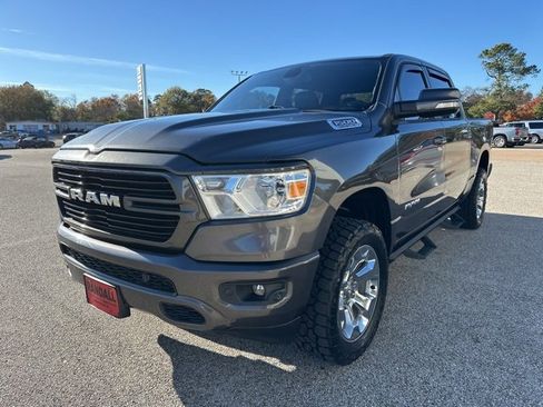 Used 2019 RAM 1500 Big Horn image 3