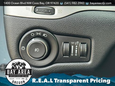 Used 2014 Jeep Cherokee Trailhawk w/ Leather Interior Group image 18