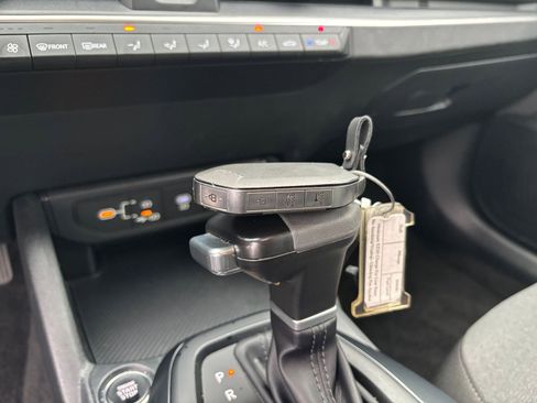 Used 2025 Kia K4 FWD image 21