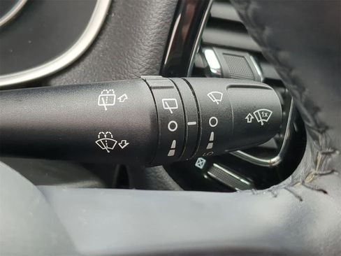 Certified 2018 Jeep Compass Latitude w/ Popular Equipment Group image 25