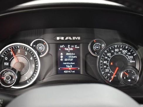 Used 2021 RAM 1500 Big Horn image 18