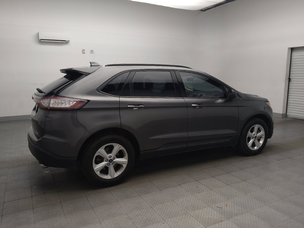 Used 2018 Ford Edge SE FWD image 10