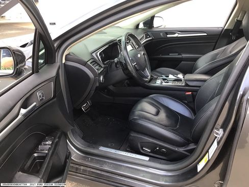 Used 2017 Ford Fusion Titanium FWD image 13