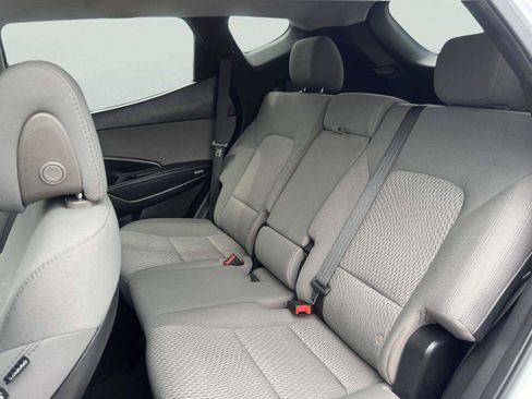 Used 2018 Hyundai Santa Fe Sport AWD/4WD image 38