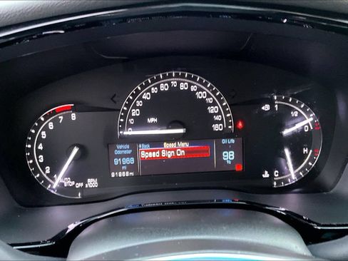 Used 2019 Cadillac XT5 Luxury FWD image 18