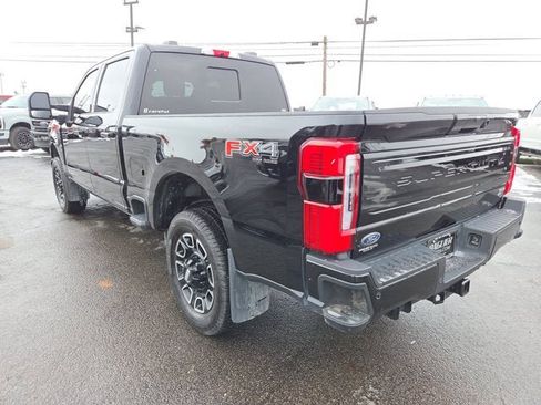 Used 2025 Ford F250 Platinum image 4