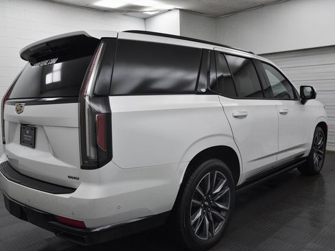 Used 2021 Cadillac Escalade Sport image 7