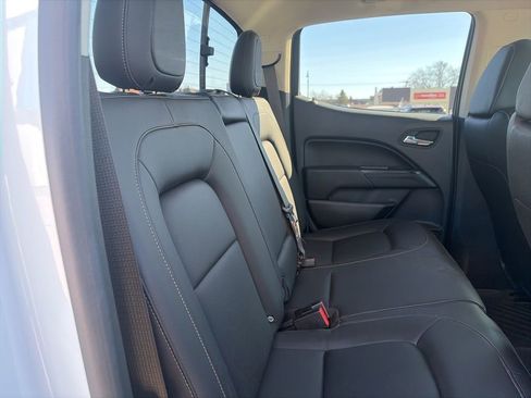 Used 2022 Chevrolet Colorado LT w/ Redline Special Edition image 35