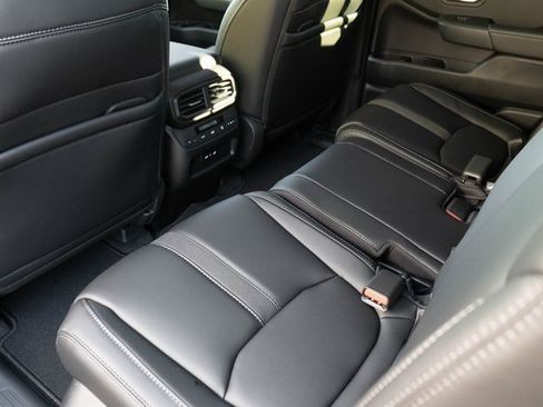 New 2025 Honda Pilot EX-L image 17