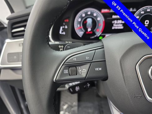 Used 2022 Audi Q8 Premium Plus w/ Premium Plus Package image 19