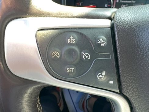 Used 2015 GMC Sierra 1500 SLT w/ SLT Crew Cab Value Package image 24