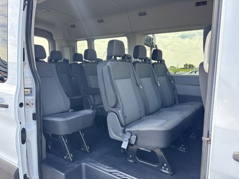 Used 2024 Ford Transit 350 XLT image 17