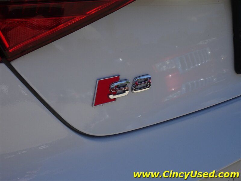 Used 2015 Audi S8 w/ S8 Driver Assistance Package AWD/4WD image 35