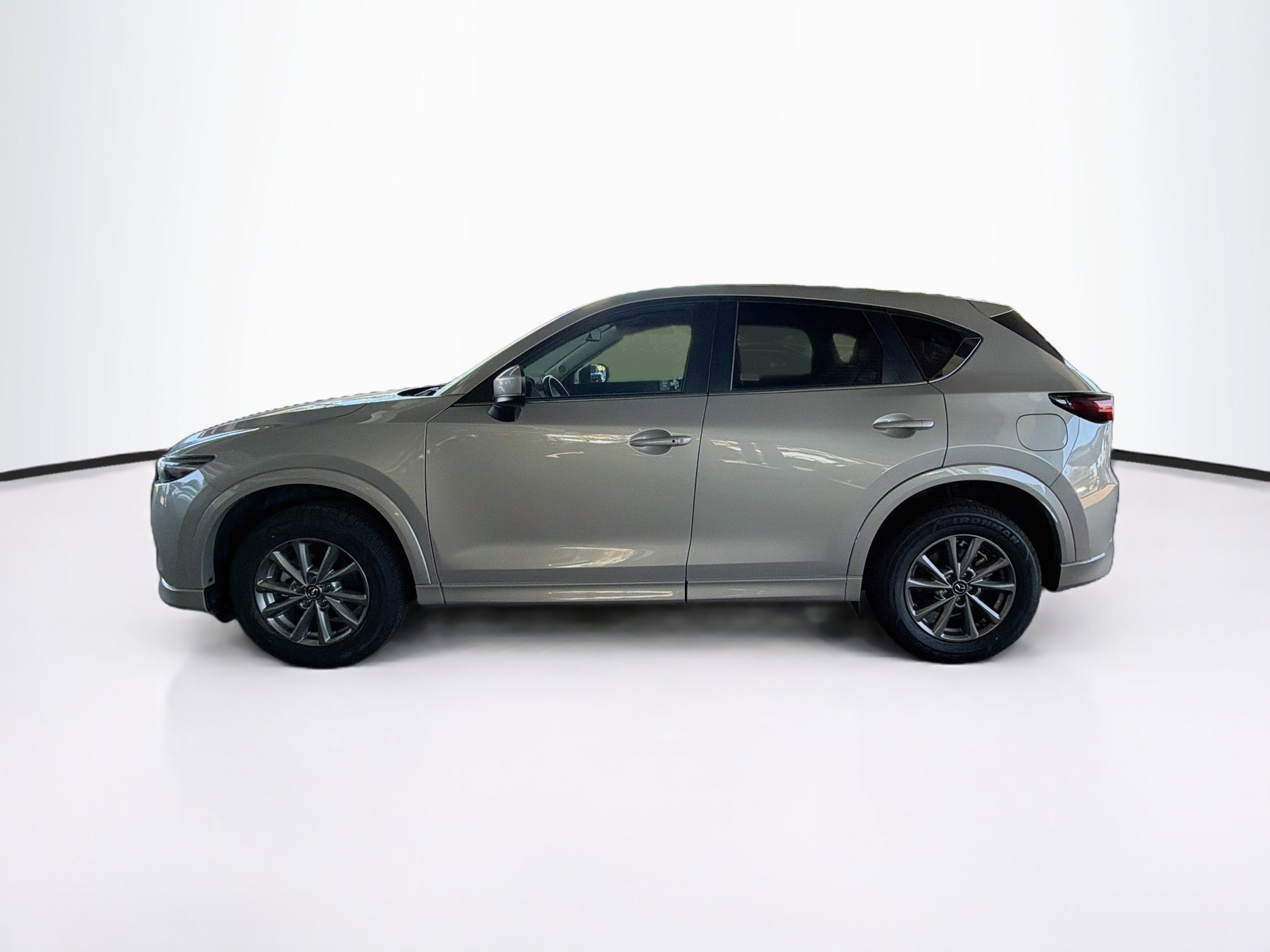 Used 2025 MAZDA CX-5 AWD 2.5 S w/ Preferred Package image 4