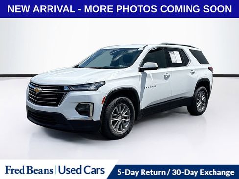 Used 2023 Chevrolet Traverse LT w/ LPO, Floor Liner Package AWD/4WD image 3