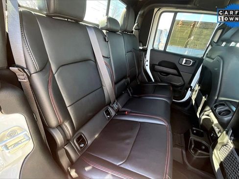 Used 2024 Jeep Gladiator Rubicon w/ Convenience Group image 24