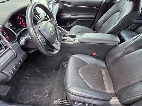 Used 2023 Toyota Camry XSE image 7